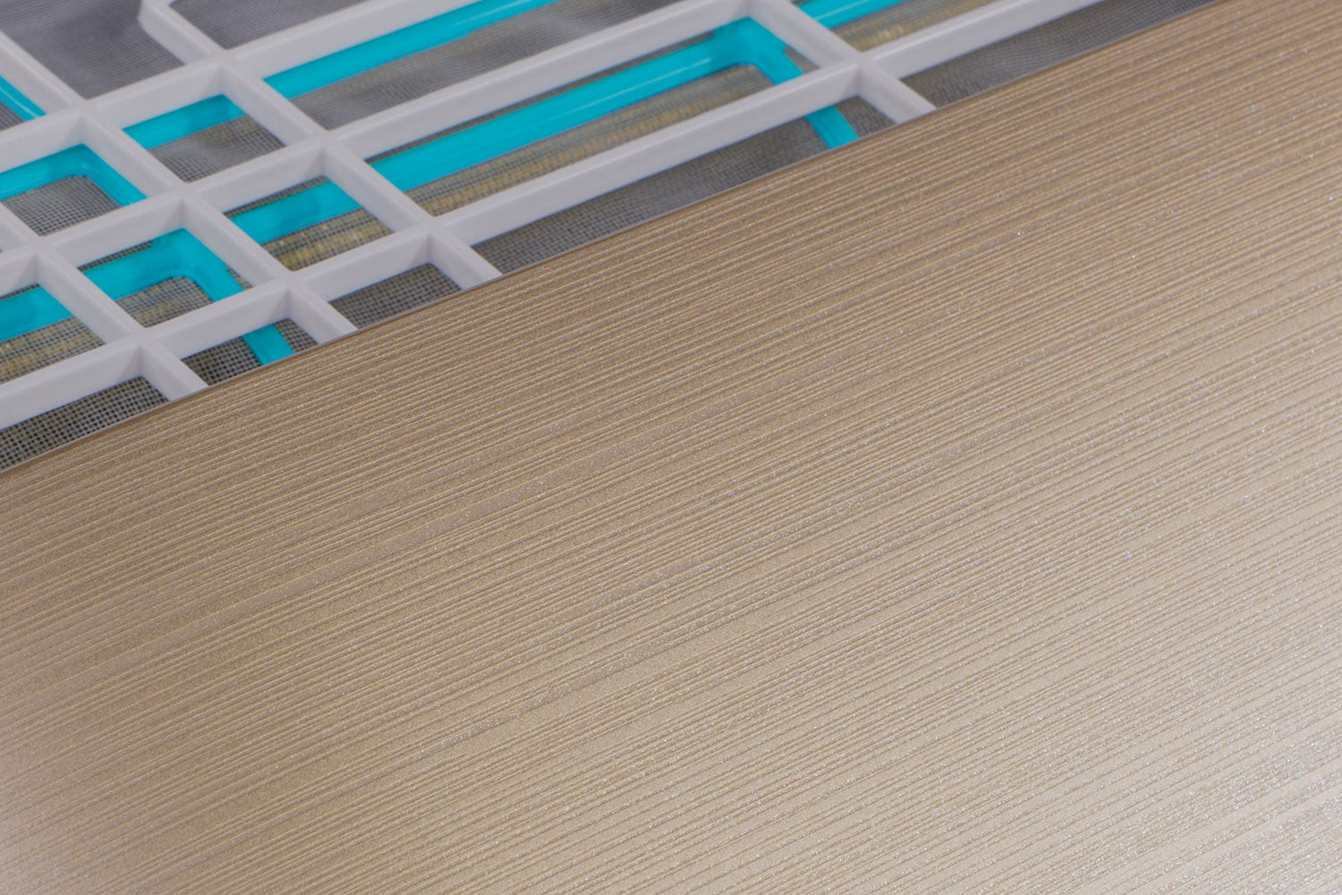 AIRE ACONDICIONADO DE DISEÑO VIVAX R+ ACP-12CH35AERI+ R32 ORO