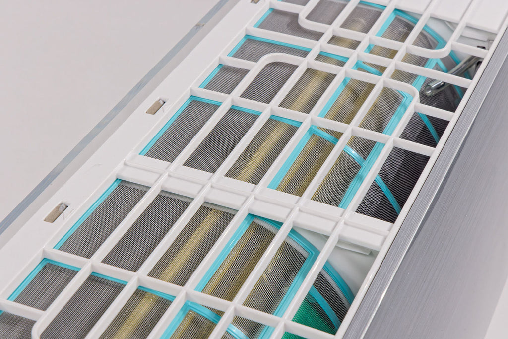 AIRE ACONDICIONADO DE DISEÑO VIVAX R+ ACP-09CH25AERI+ R32 PLATA